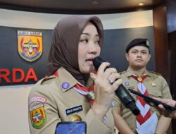 Kritik Aturan 1 Kelas 50 Siswa di Sekolah Jawa Barat: Analisis Atalia Istri RK