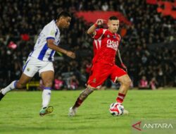 Prediksi Duel Persib vs Borneo FC: Siapa yang Akan Menang?