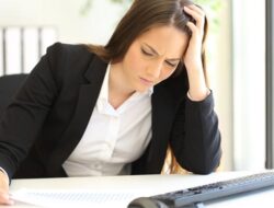 5 Solusi Efektif bagi Pekerja yang Terjebak dalam Tren Job Hugging