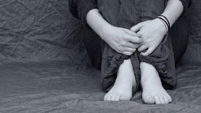 5 Cara Mengatasi Trauma Demonstrasi