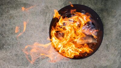 Tragedi Kios Lele Bogor: Remaja 16 Tahun Bakar, Nenek & Paman Tewas