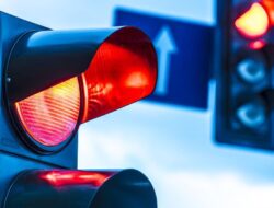 13 Lampu Lalu Lintas Jakarta Dicuri, Mengganggu Kondisi Lalu Lintas